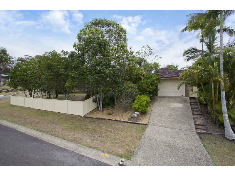 3 Matheson crt, Carrara QLD 4211