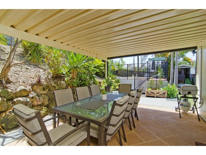 47 Renfrew Drive, Highland Park QLD 4211