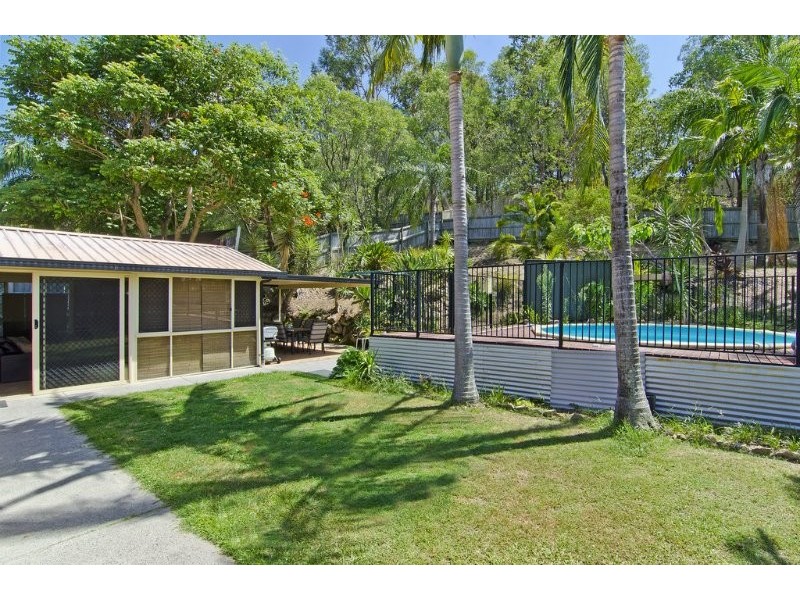 47 Renfrew Drive, Highland Park QLD 4211