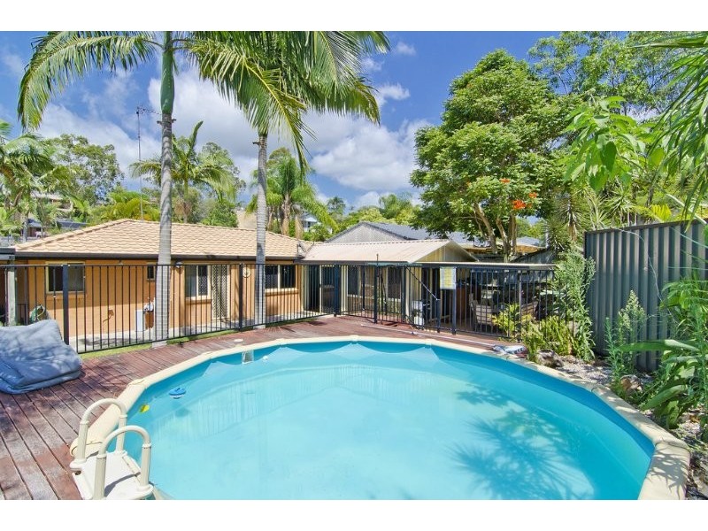 47 Renfrew Drive, Highland Park QLD 4211