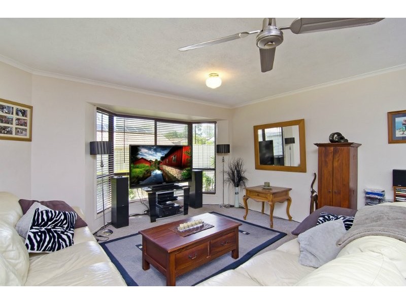3 Otford Place, Helensvale QLD 4212