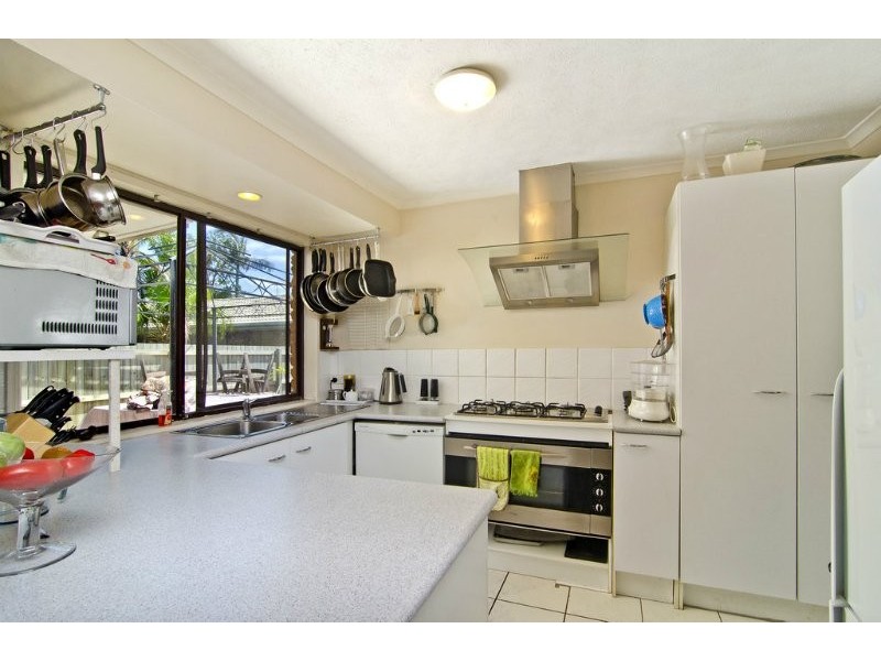 3 Otford Place, Helensvale QLD 4212