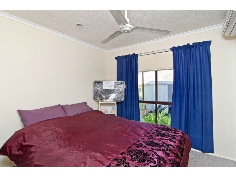 3 Otford Place, Helensvale QLD 4212