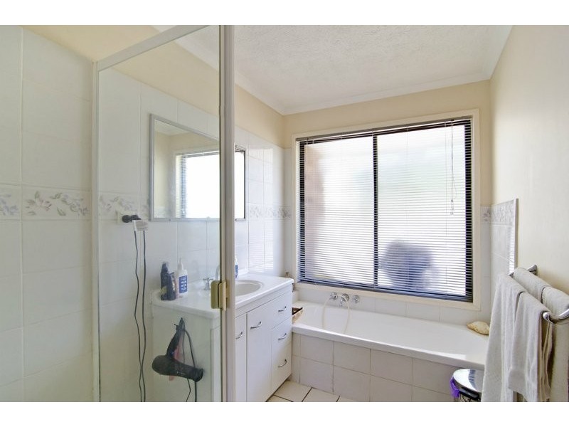 3 Otford Place, Helensvale QLD 4212
