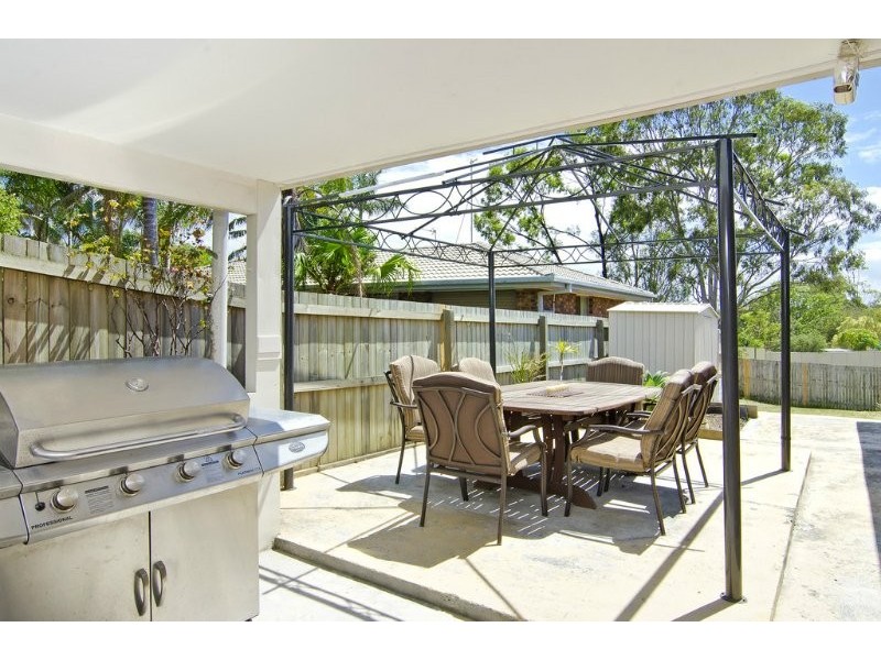 3 Otford Place, Helensvale QLD 4212