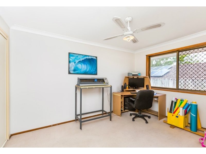 32 Pappas Way, Carrara QLD 4211