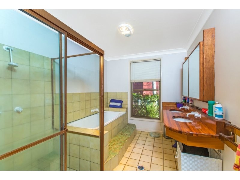 43 Belmont Park Dr, Mudgeeraba QLD 4213