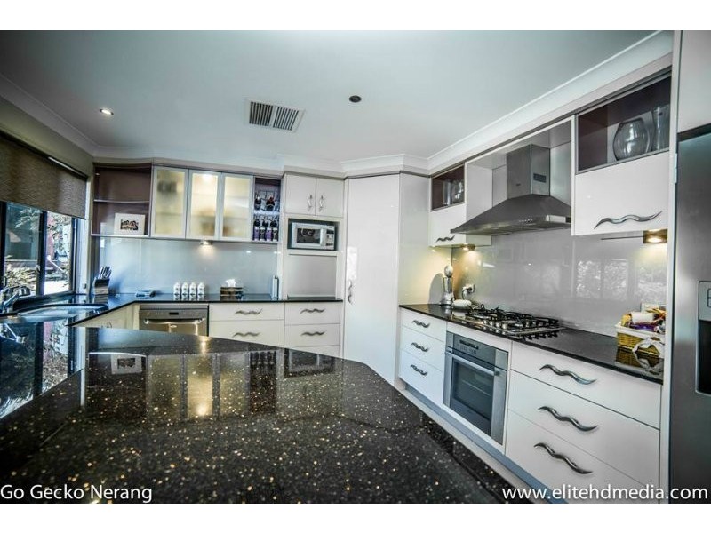 16 ALZINO PLACE, Carrara QLD 4211