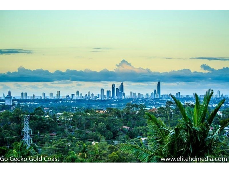 30 Ardrossan Place, Highland Park QLD 4211