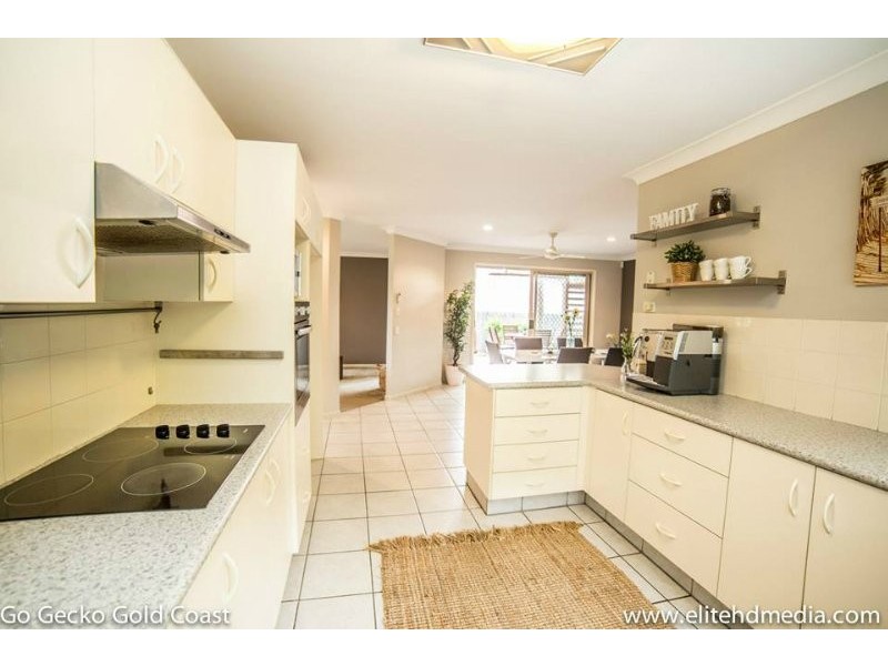 16 Red Ash Court, Merrimac QLD 4226