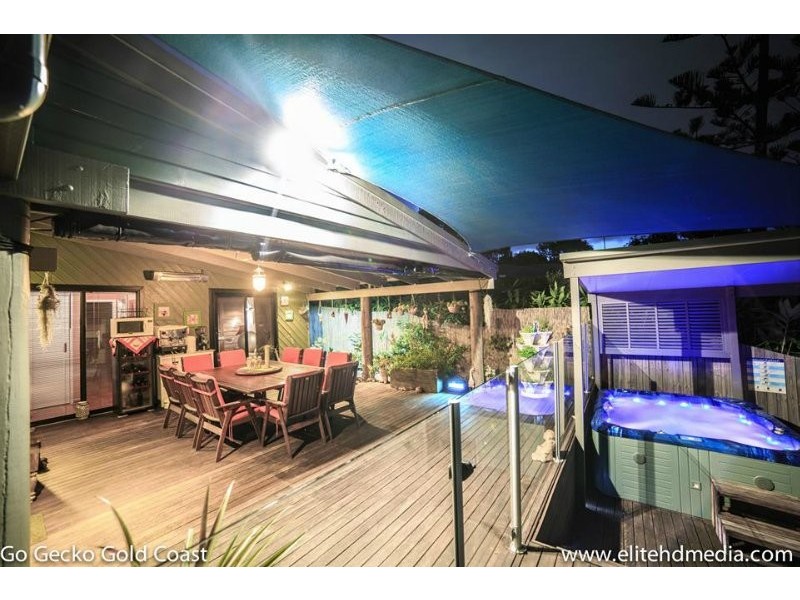 17 Marble Drive, Carrara QLD 4211