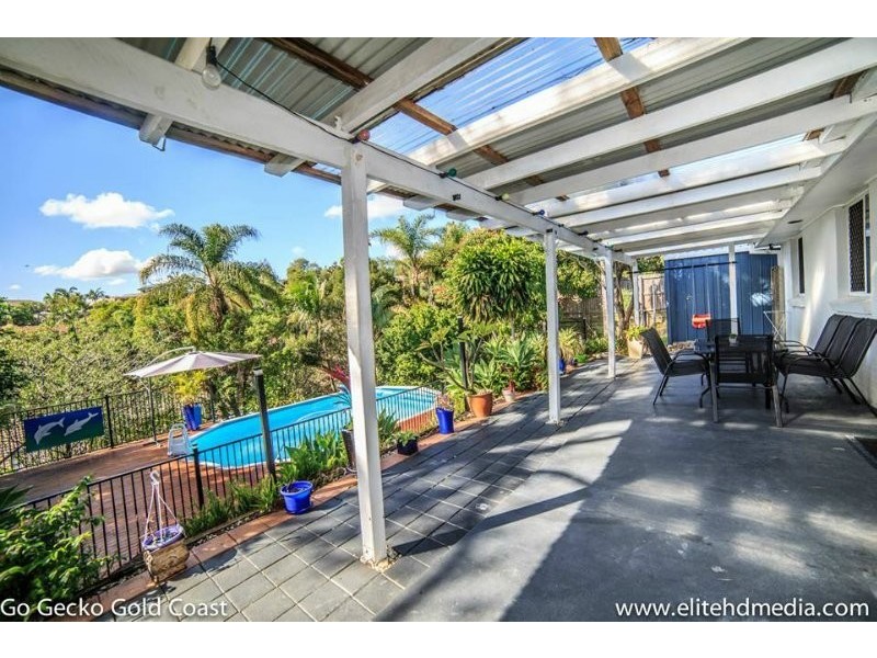 11 Kilmuir St, Highland Park QLD 4211