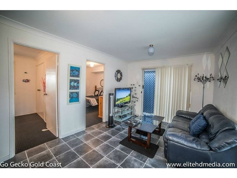 11 Kilmuir St, Highland Park QLD 4211