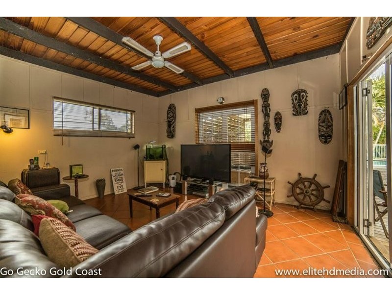 4 Yarraowee Drive, Nerang QLD 4211