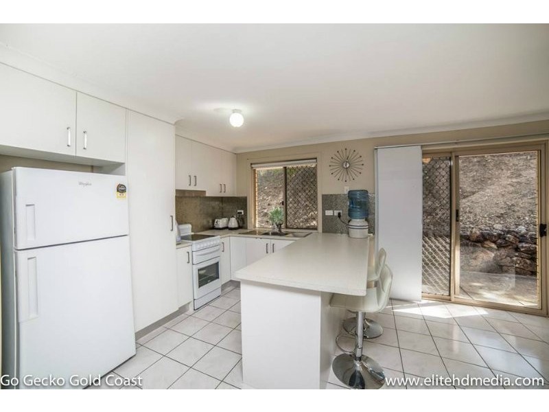 5 Merewether Court, Highland Park QLD 4211