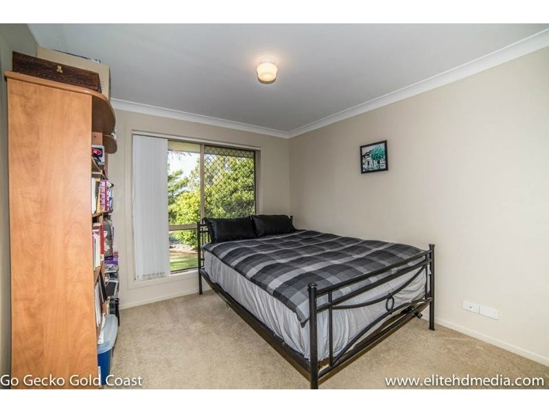 5 Merewether Court, Highland Park QLD 4211
