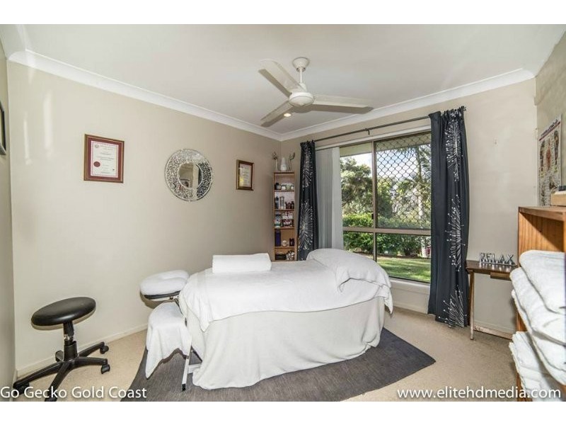 5 Merewether Court, Highland Park QLD 4211