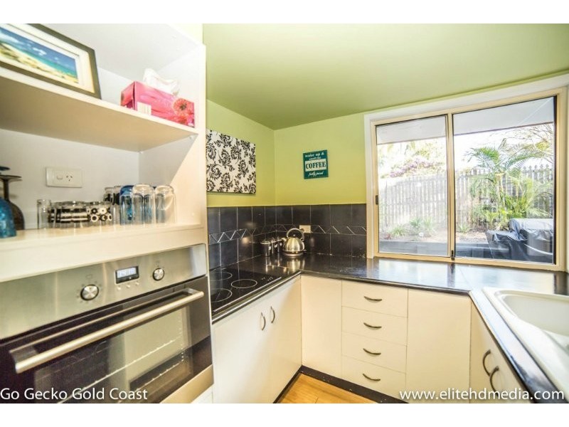 16/62 Brown Street, Labrador QLD 4215