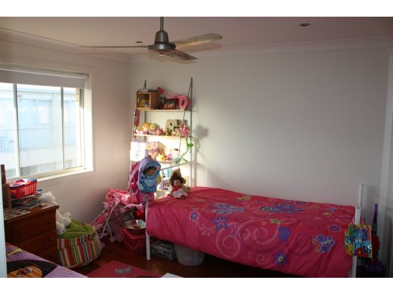 8/4 Nalla crt, Palm Beach QLD 4221