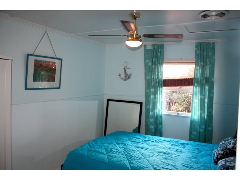 41A Middle Street, Labrador QLD 4215