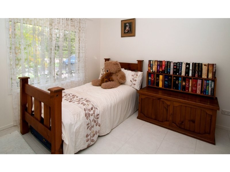 7 Nightshade Rd, Bonogin QLD 4213