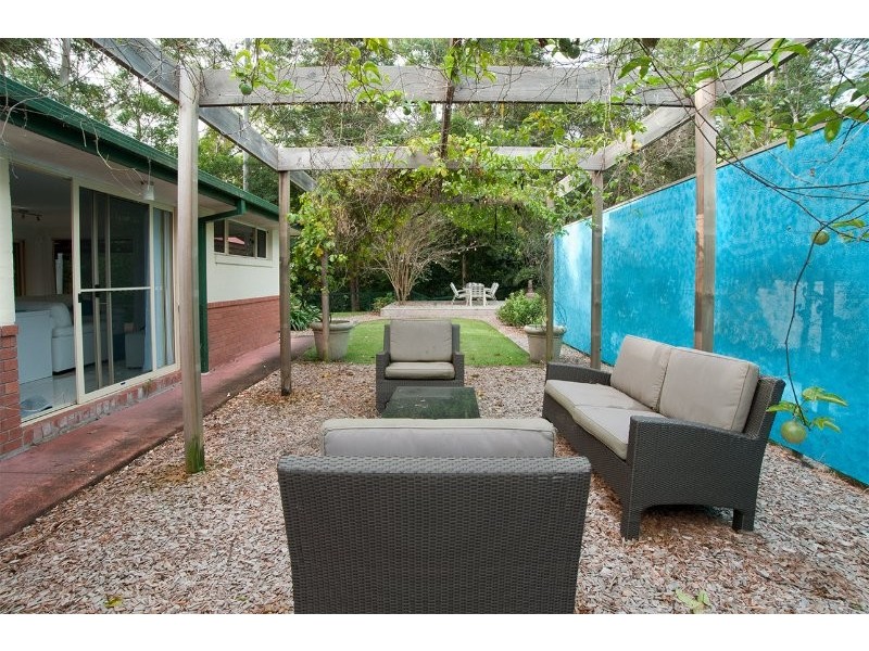 7 Nightshade Rd, Bonogin QLD 4213