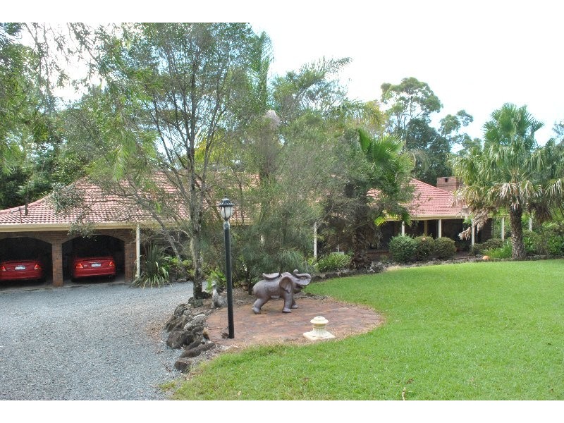 10 Lutana Street, Nerang QLD 4211