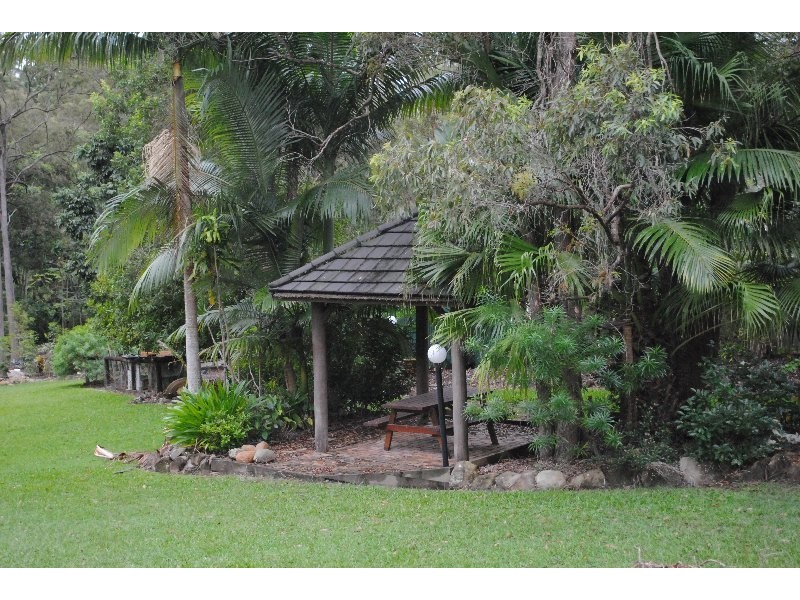 10 Lutana Street, Nerang QLD 4211
