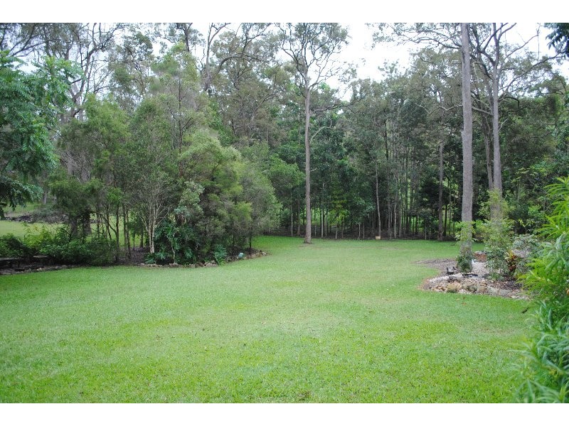 10 Lutana Street, Nerang QLD 4211