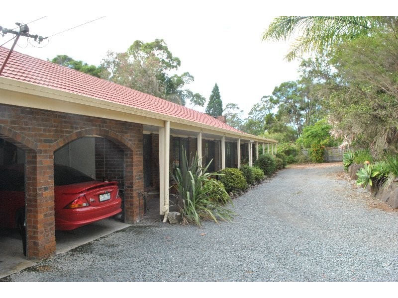 10 Lutana Street, Nerang QLD 4211