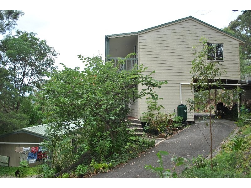 42 Castle Hill Drive South, Gaven QLD 4211