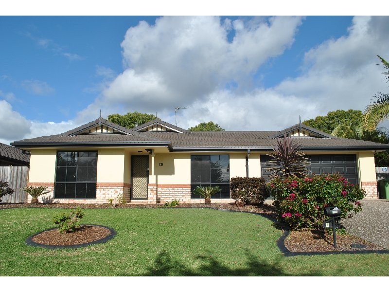 4 Tandanus Court, Oxenford QLD 4210