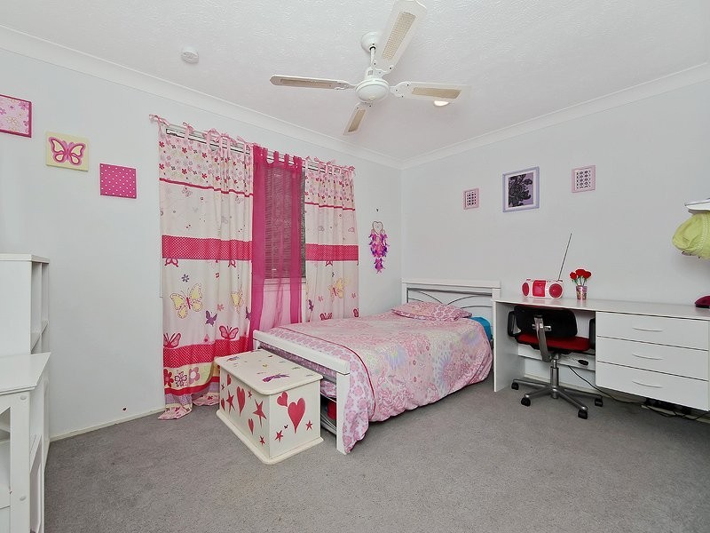 30 Regency Place, Mudgeeraba QLD 4213