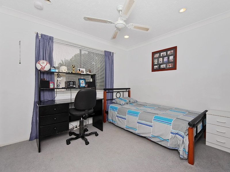 30 Regency Place, Mudgeeraba QLD 4213