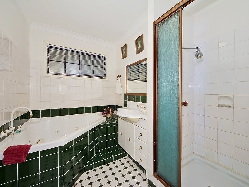 28 Koola Drive, Nerang QLD 4211