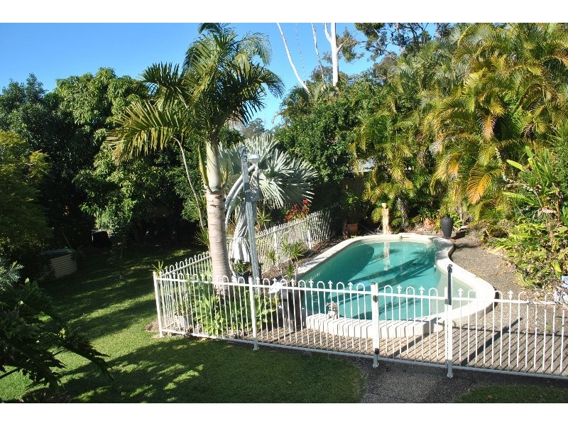 12 Mortensen Road, Nerang QLD 4211