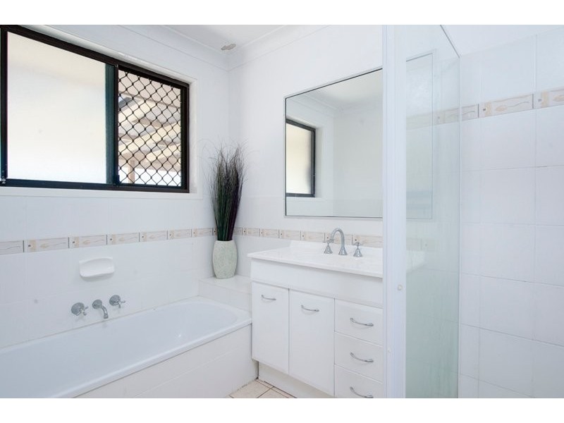 85 Cobai Dr, Mudgeeraba QLD 4213