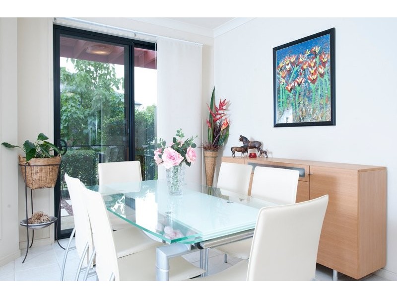 2091/1 The Vistas Drive, Carrara QLD 4211