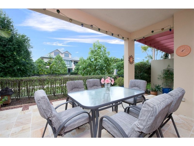 2091/1 The Vistas Drive, Carrara QLD 4211