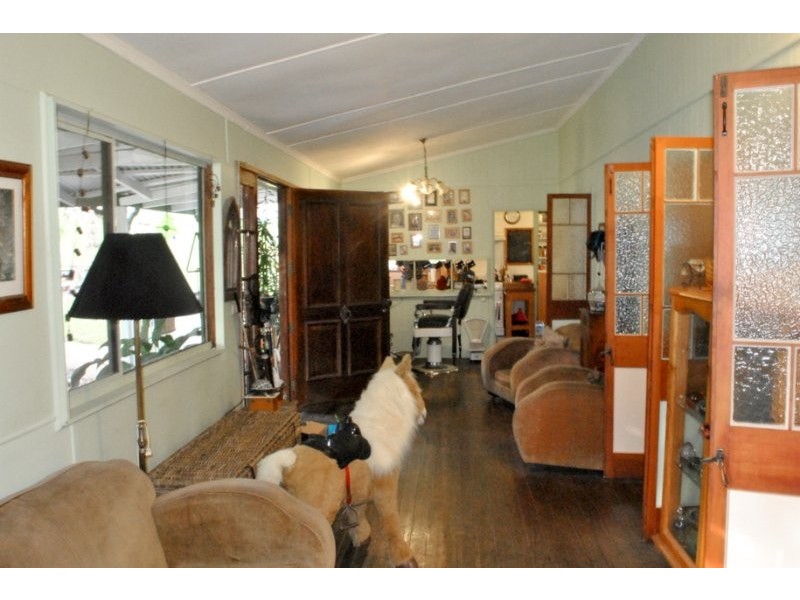 93 Mungindie Court, Mount Nathan QLD 4211