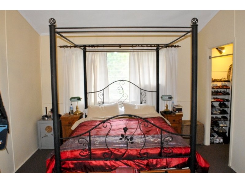 93 Mungindie Court, Mount Nathan QLD 4211