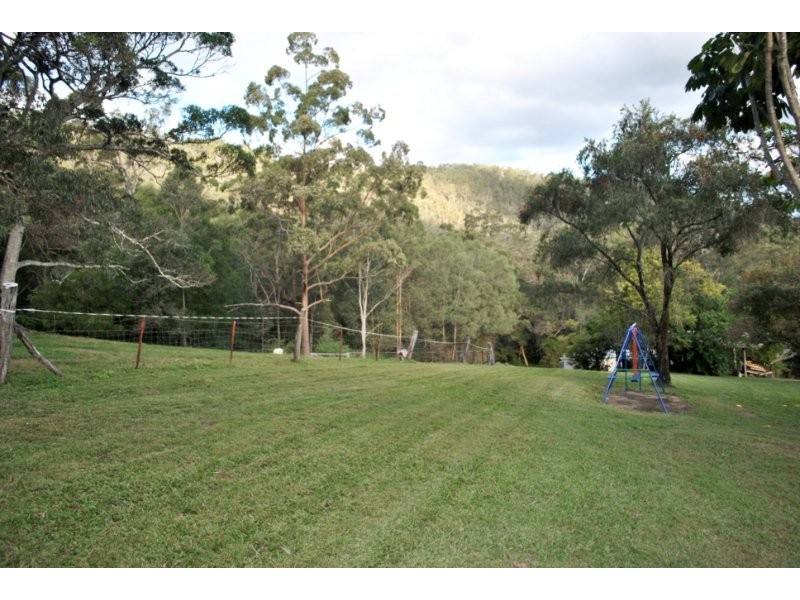 93 Mungindie Court, Mount Nathan QLD 4211