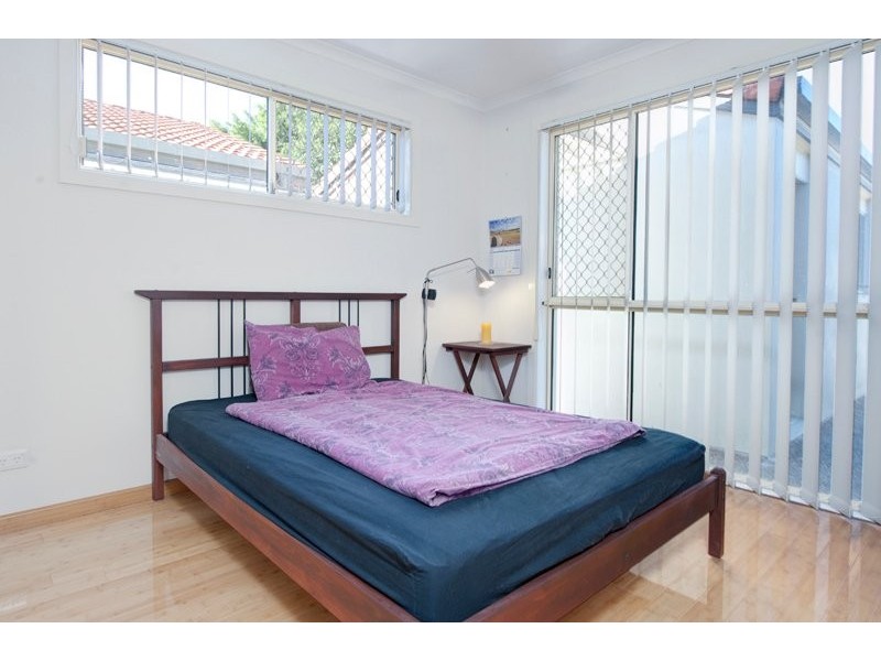 41 Stevens Street, Southport QLD 4215