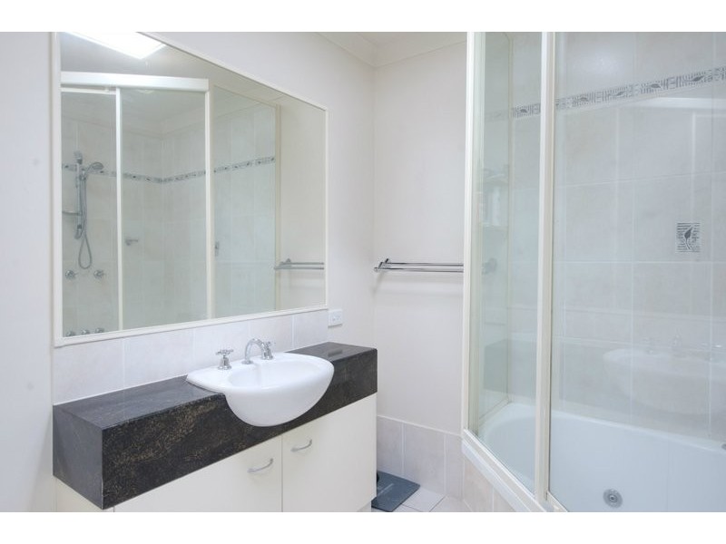 9 Nikau Crescent, Nerang QLD 4211