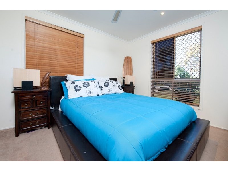 10 Eingana Street, Hope Island QLD 4212