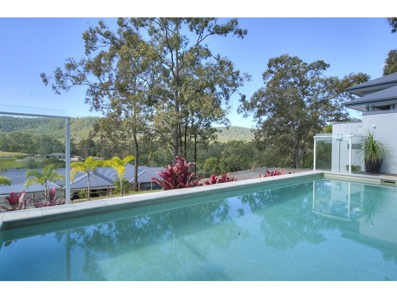 13 Bush Knoll Place, Mount Nathan QLD 4211