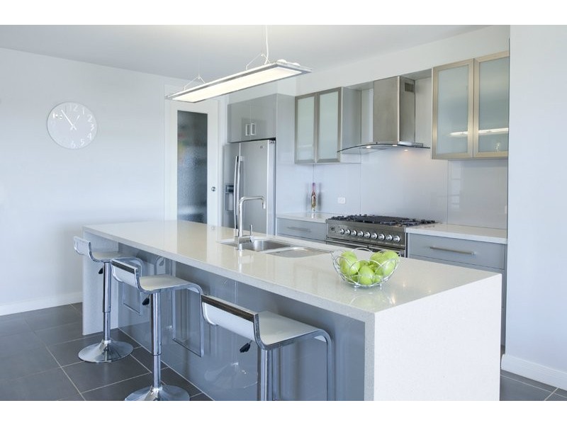 13 Bush Knoll Place, Mount Nathan QLD 4211