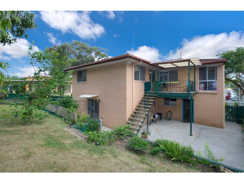 100 West Burleigh Road, Burleigh Heads QLD 4220