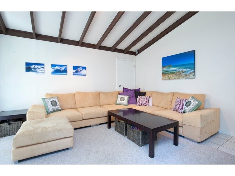 3 Brier Cres, Varsity Lakes QLD 4227