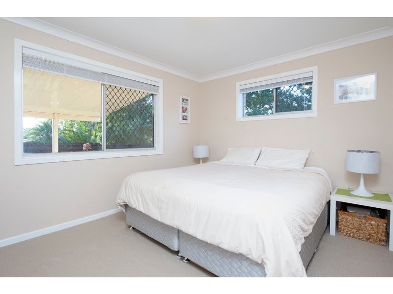 3 Brier Cres, Varsity Lakes QLD 4227